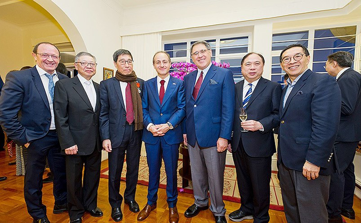 Mr Carlson Tong Ka-shin