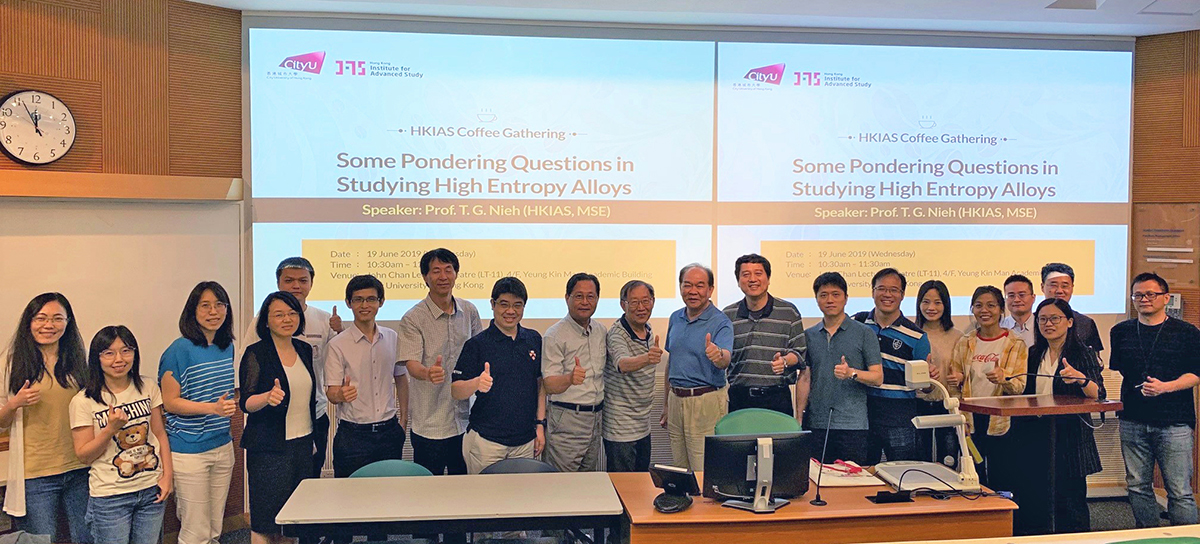 (9th from left) Professor Jacob Huang, Executive Director of HKIAS and Chair Professor of Department of Materials Science and Engineering, (10th from left) Professor C.T. Liu, Senior Fellow of HKIAS, (10th from right) Professor T.G. Nieh and participants pose for a group photo.