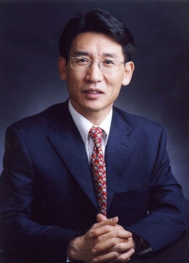 Professor Qi-Kun Xu