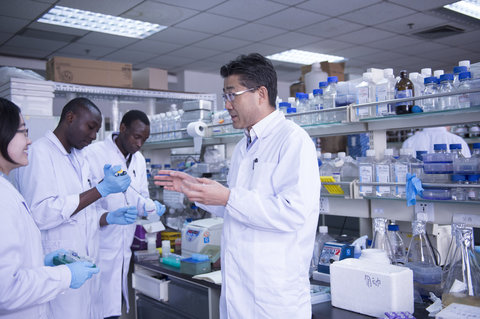 HKIAS Senior Fellow Professor George Fu Gao and Chinese scientists engineer protein in universal vaccine quest